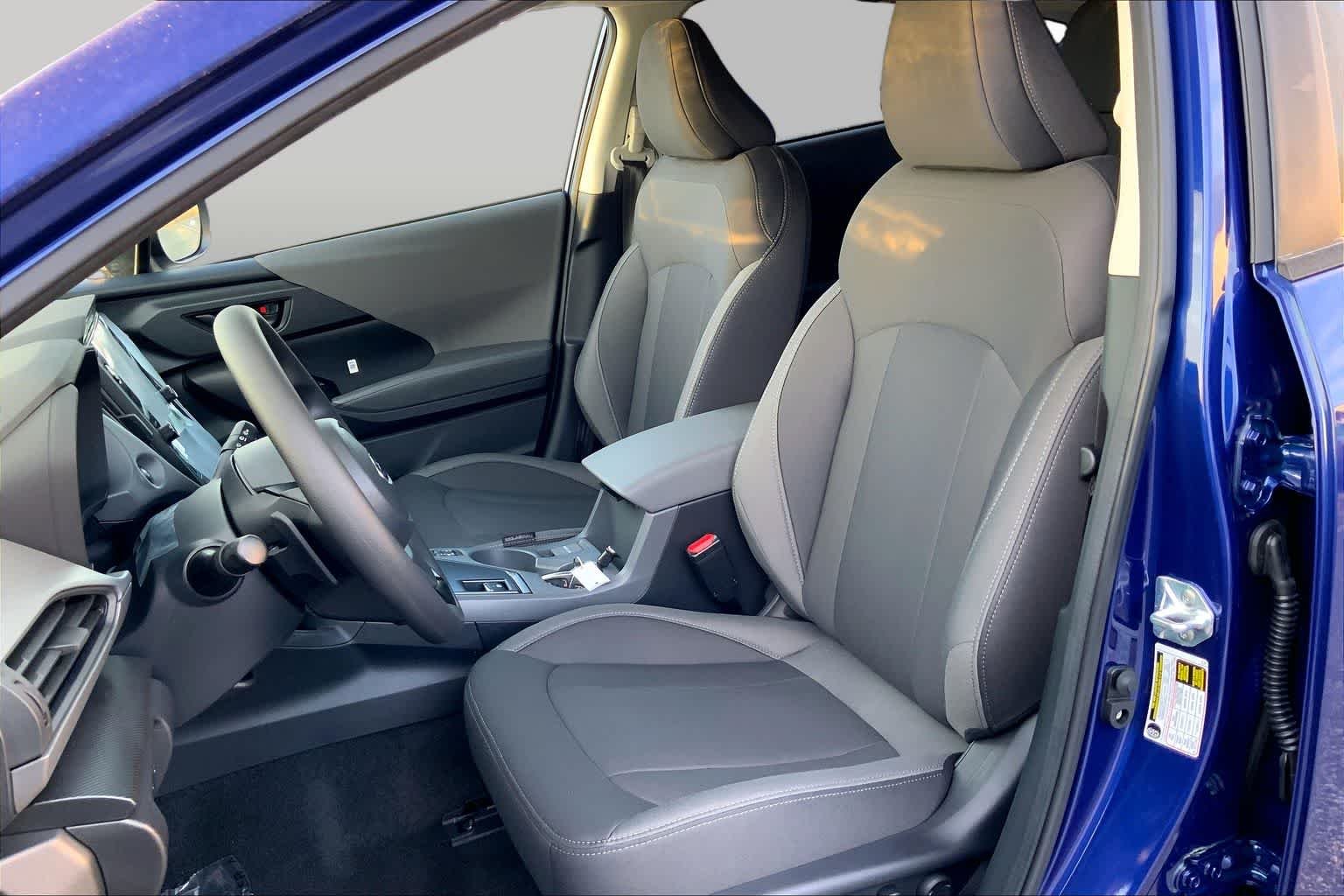 New 2026 SAPPHIRE BLUE PEARL Subaru Premium image 9