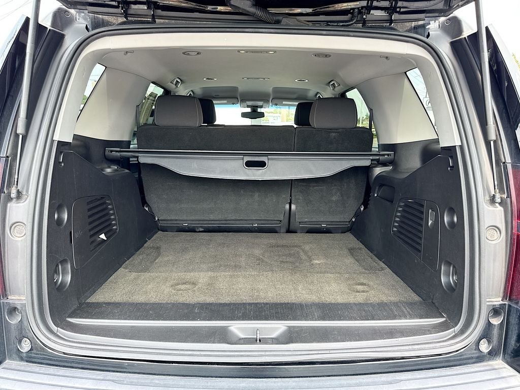 Used 2018 Black Chevrolet LS image 36