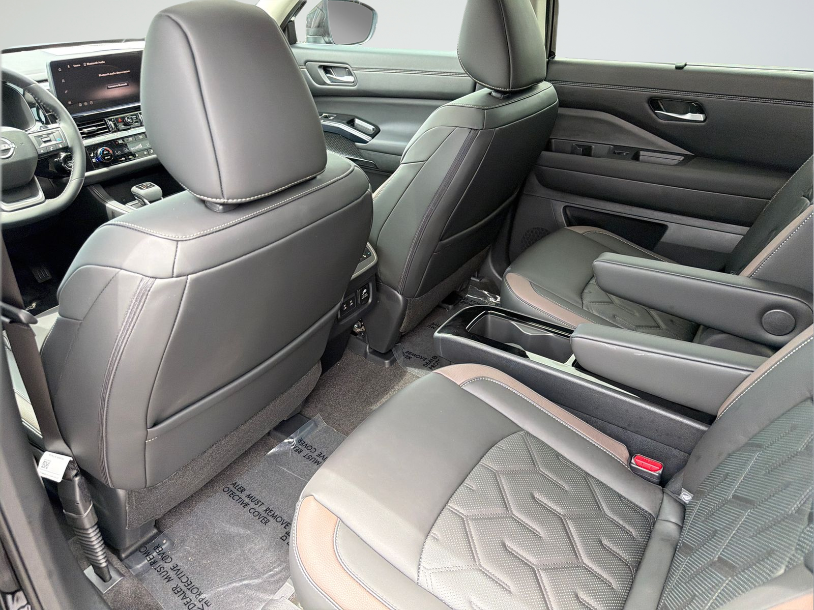 New 2026 Black Nissan Platinum image 36
