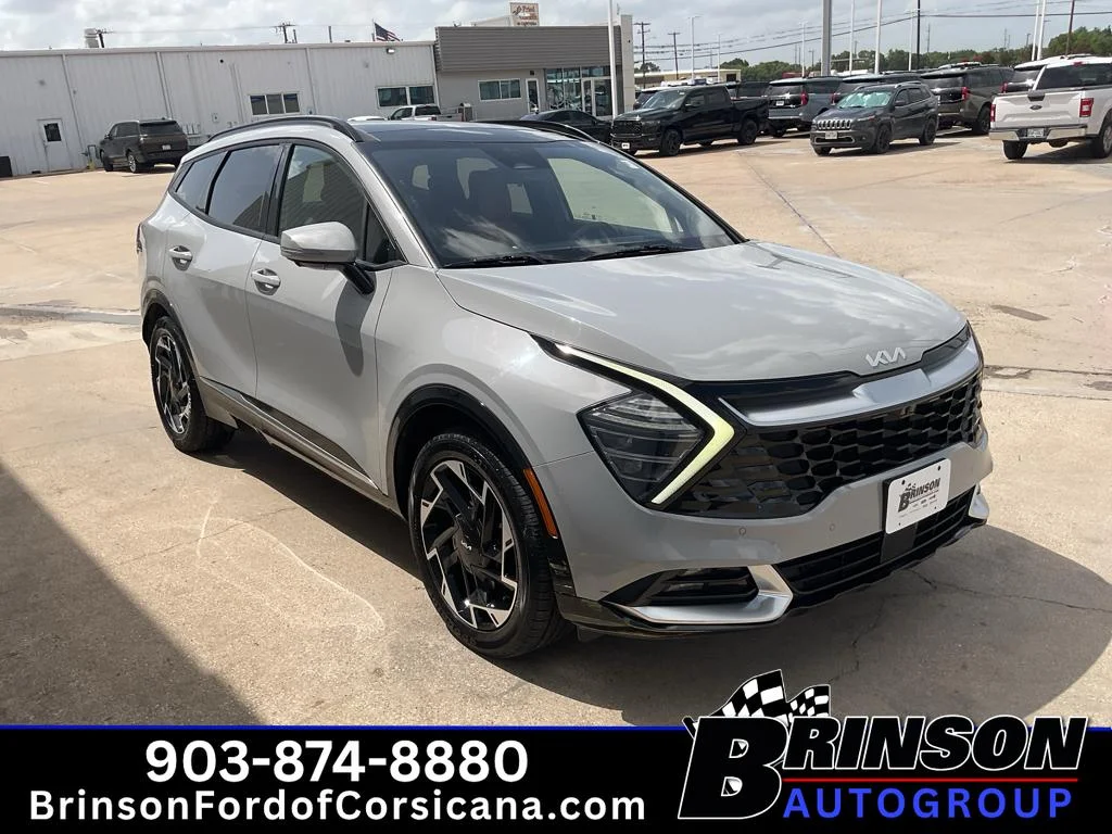 Used 2023 Wolf Gray Kia SX-Prestige image 3