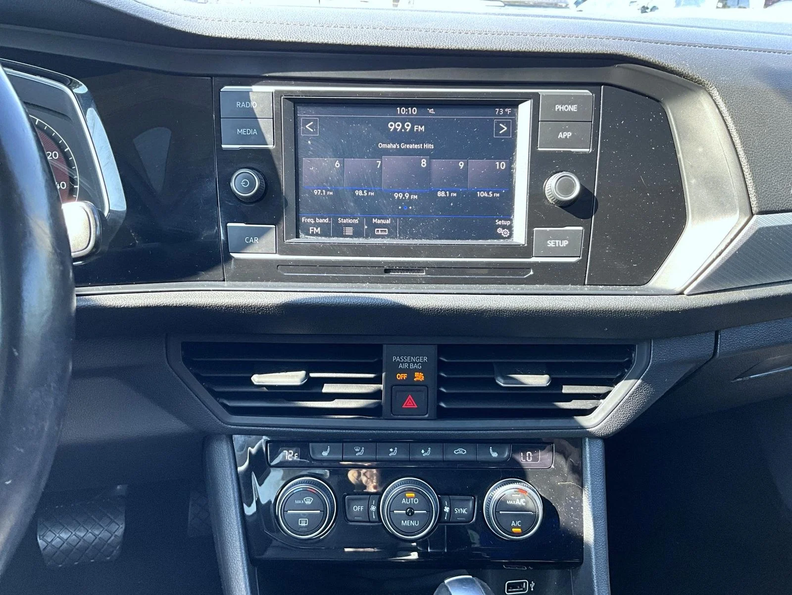 Used 2019 Black Volkswagen 1.4T SE image 14