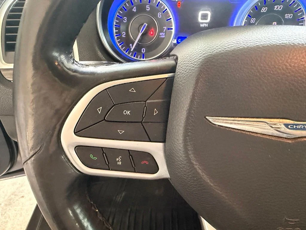 Used 2019 Gray Chrysler Touring image 41