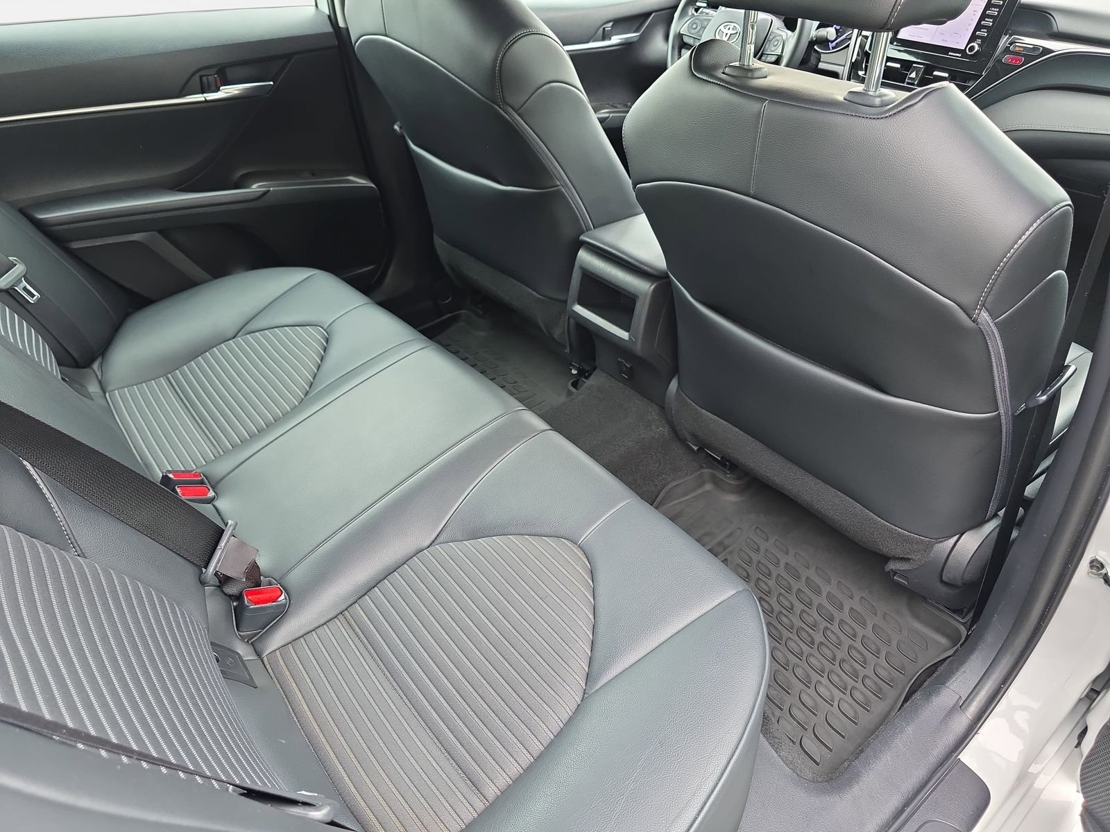 Used 2023 White Toyota SE image 11