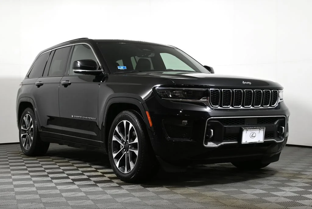 2023 Jeep Grand Cherokee Overland - Photo 9