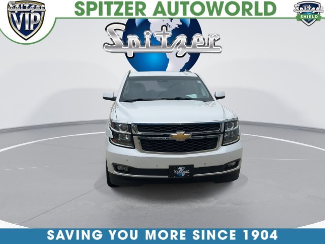 Used 2019 IRIDESCENT PEARL TRICOAT Chevrolet LT image 4