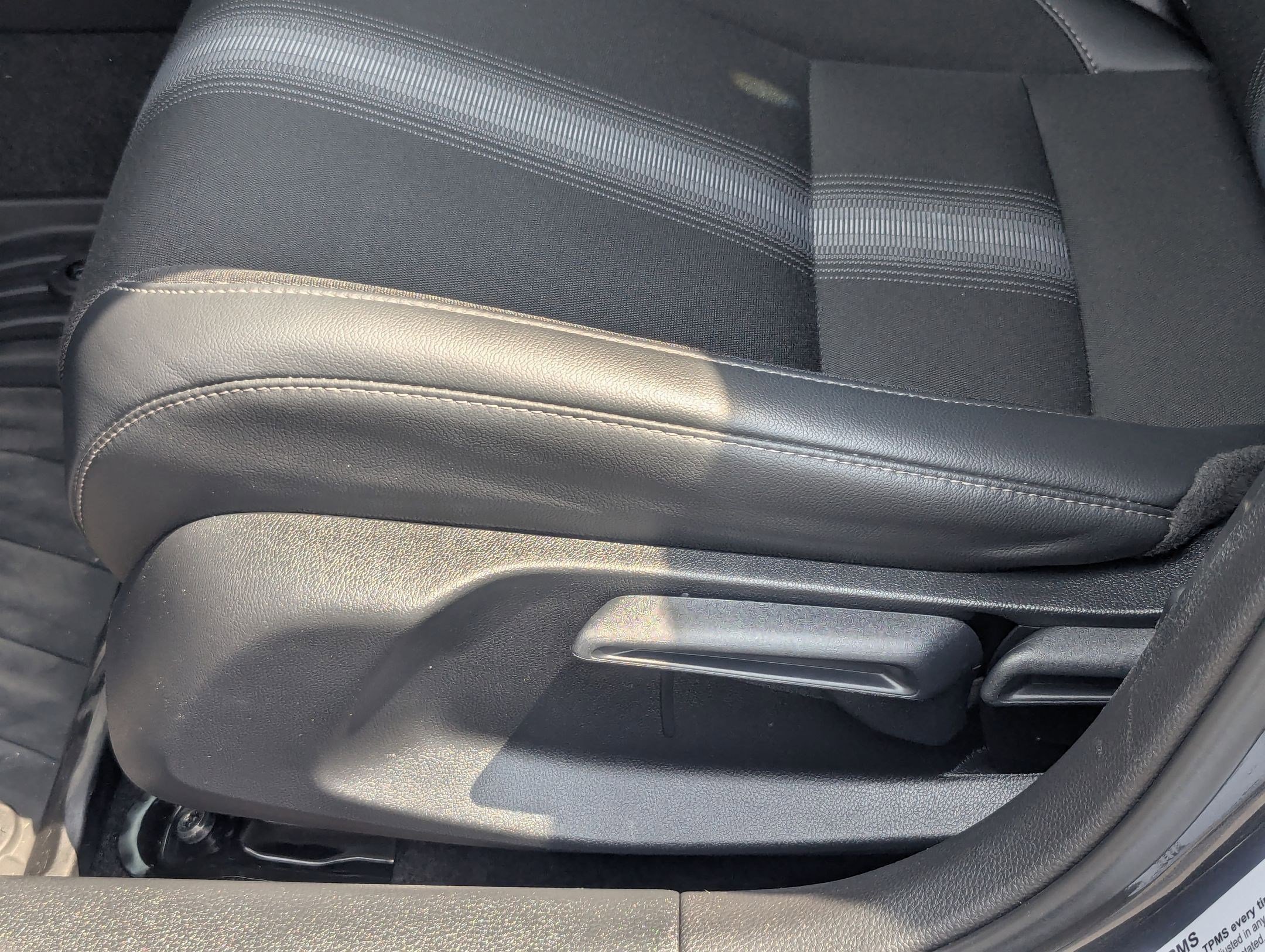 Certified Used 2025 Meteorite Gray Metallic Honda Sport image 23