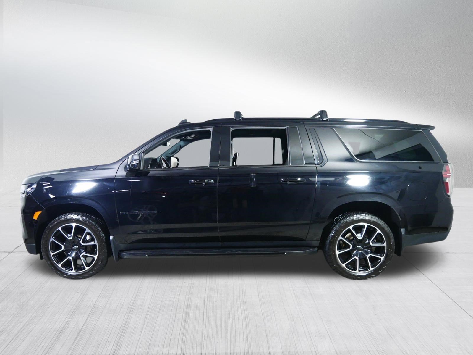 Used 2022 Black Chevrolet RST image 4