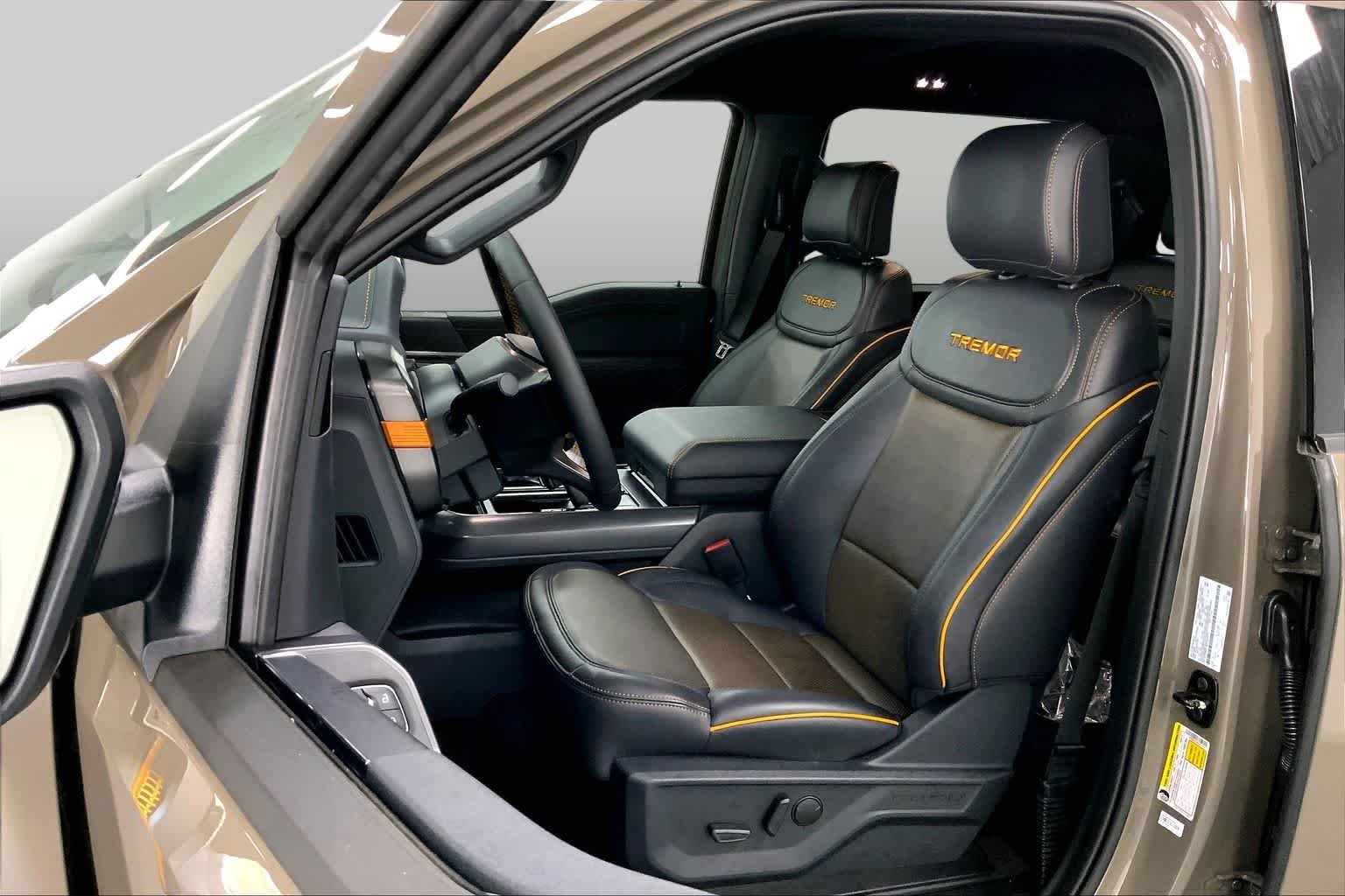 New 2026 Marsh Gray Ford Tremor® image 8