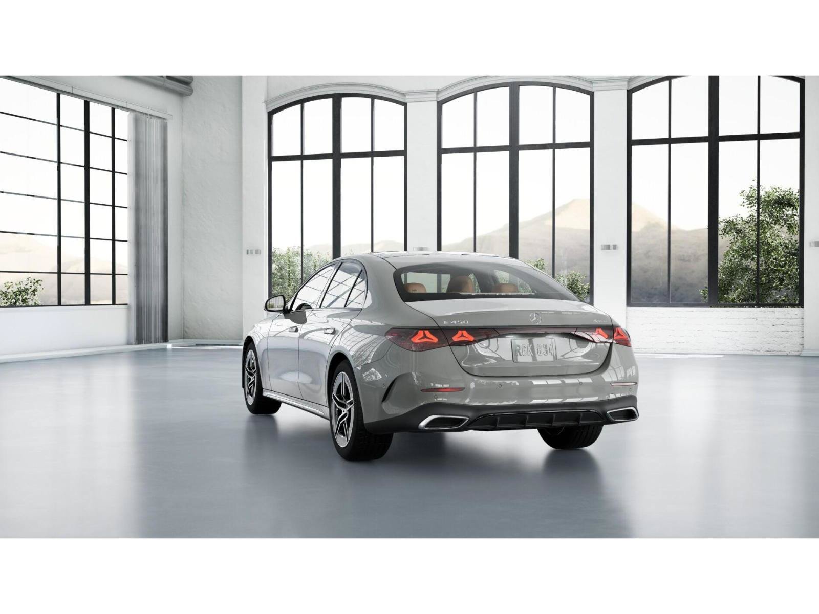 New 2027 MANUFAKTUR Alpine Grey Mercedes-Benz E 450 4MATIC® image 27
