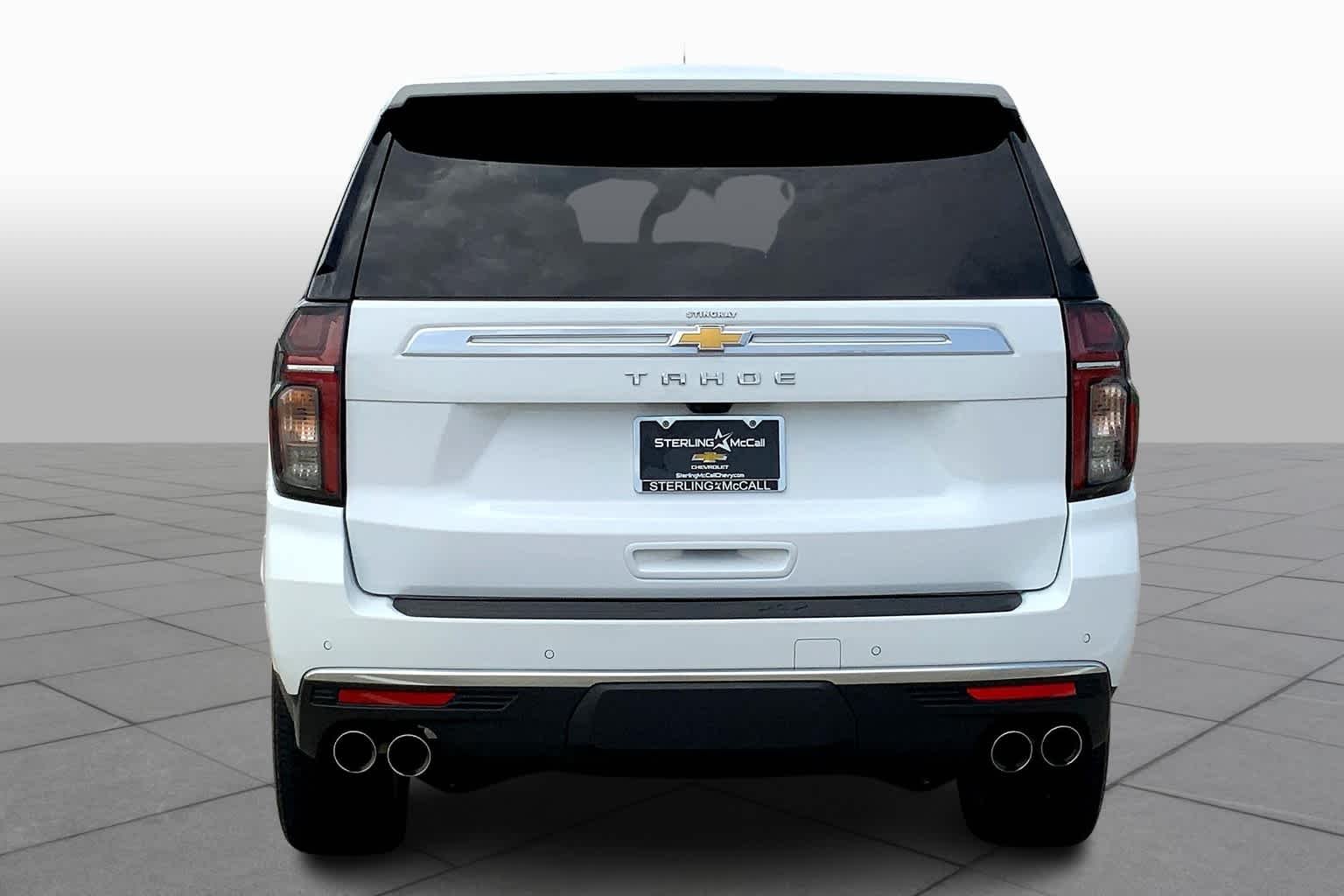 Used 2022 Summit White Chevrolet High Country image 5