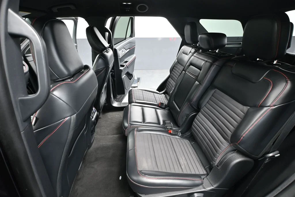 Certified Used 2025 Black Ford ST-Line image 37