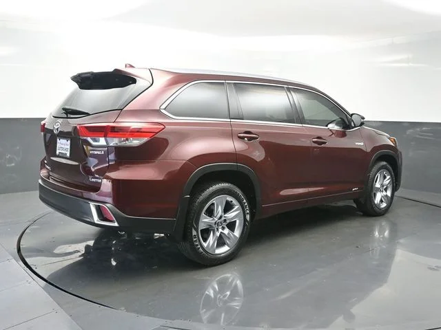 Used 2019 Red Toyota Limited image 7