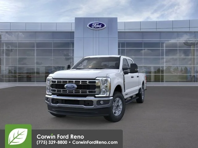 New 2026 Oxford White Ford XLT image 2