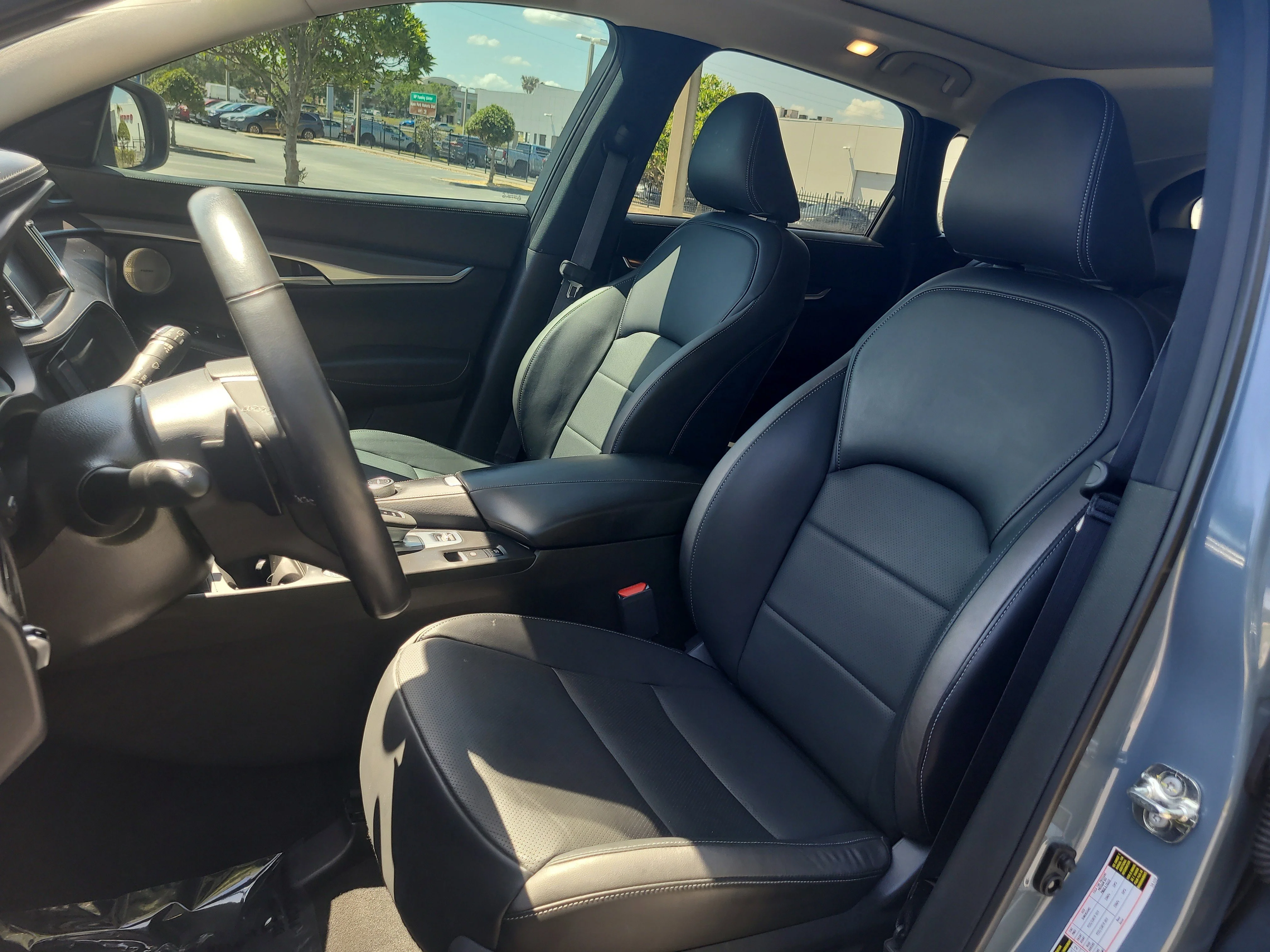 Used 2023 Slate Gray INFINITI LUXE image 20