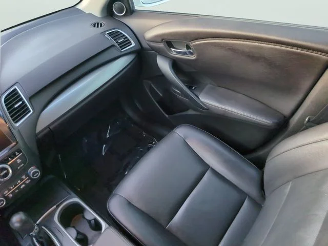 Used 2018 White Acura Technology Package image 15