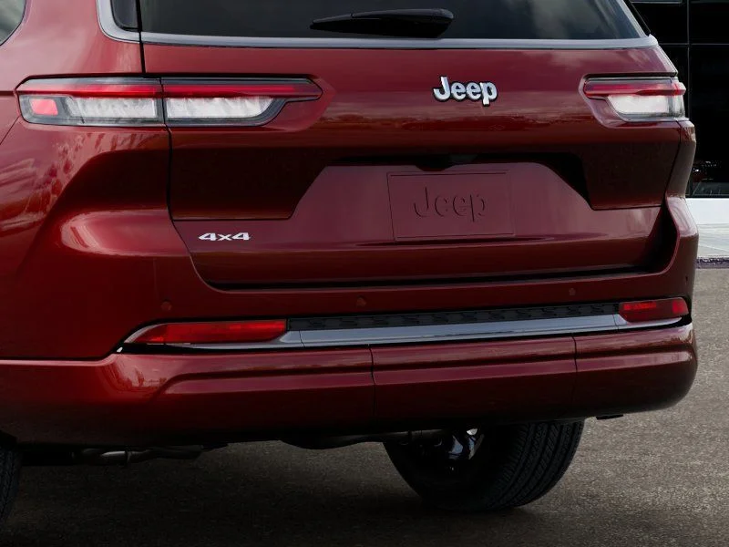New 2026 Velvet Red Pearl-Coat Exterior Paint Jeep Limited Reserve image 13