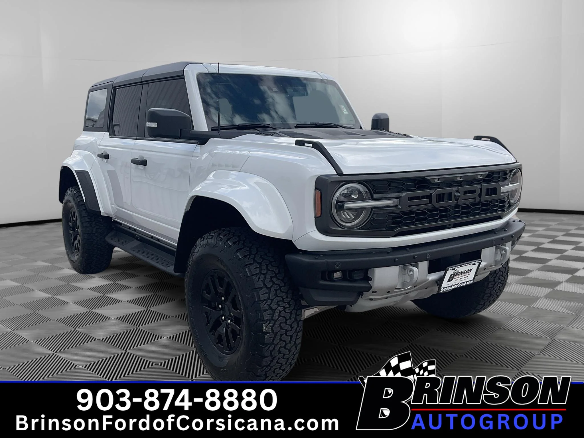 Used 2025 Oxford White Ford Raptor image 3