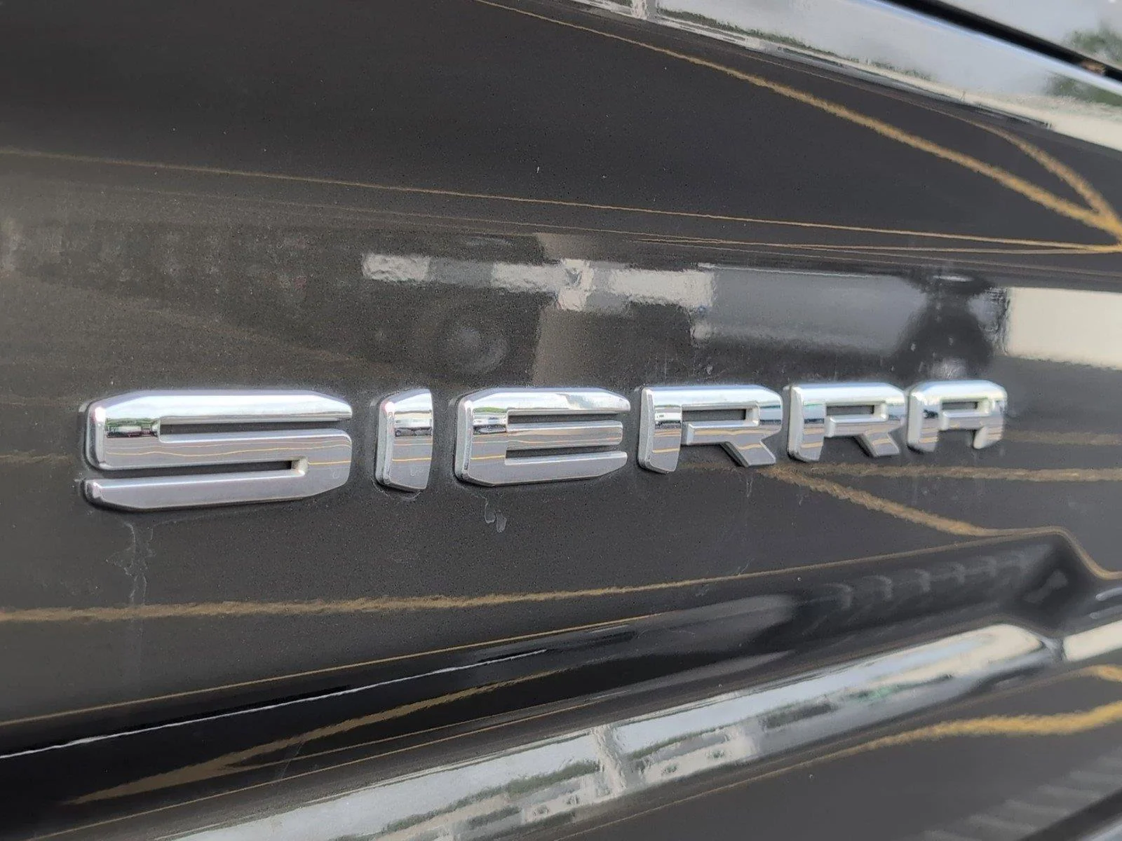 Used 2023 Forest Metallic GMC AT4 image 33