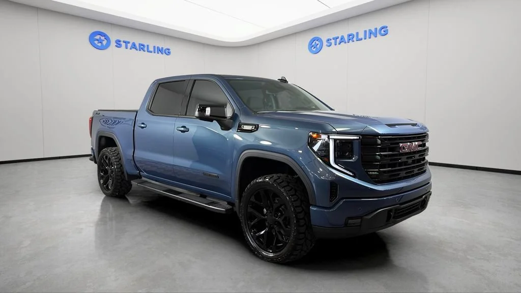 Used 2026 Downpour Metallic GMC Elevation image 14