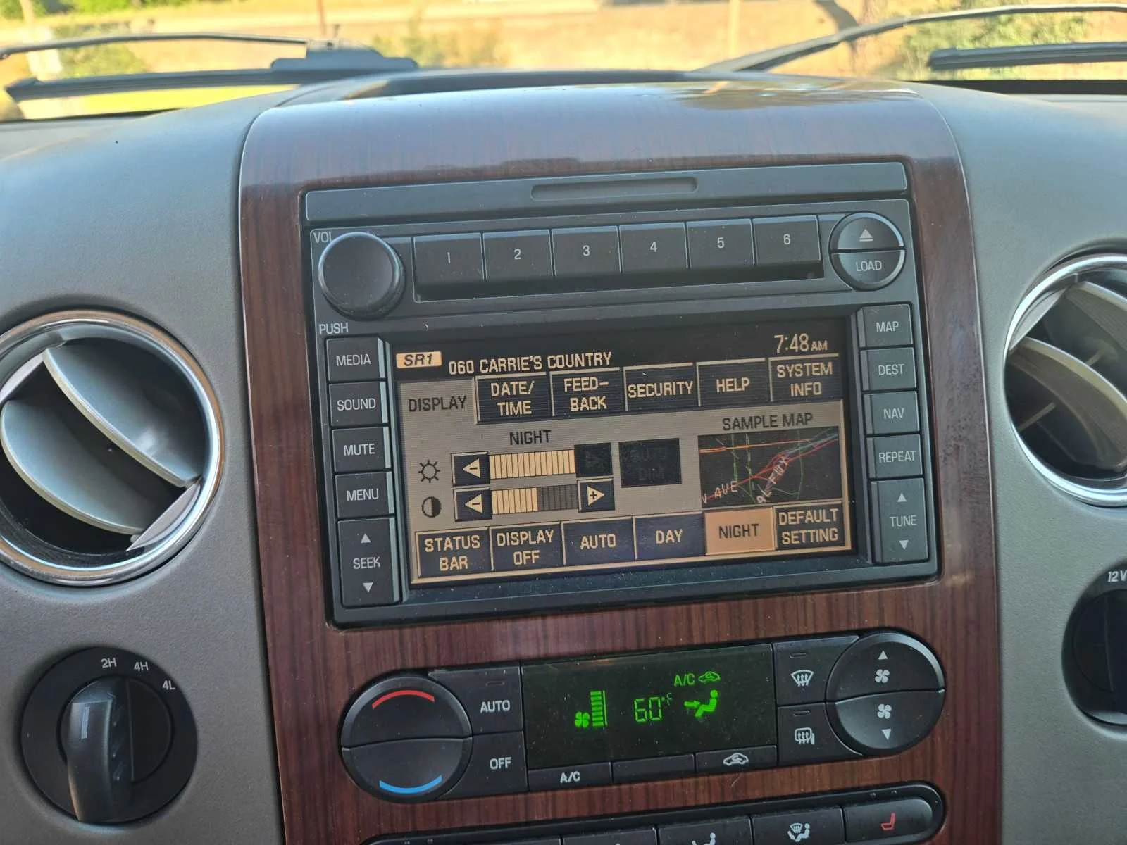 Used 2007  Ford XLT image 12