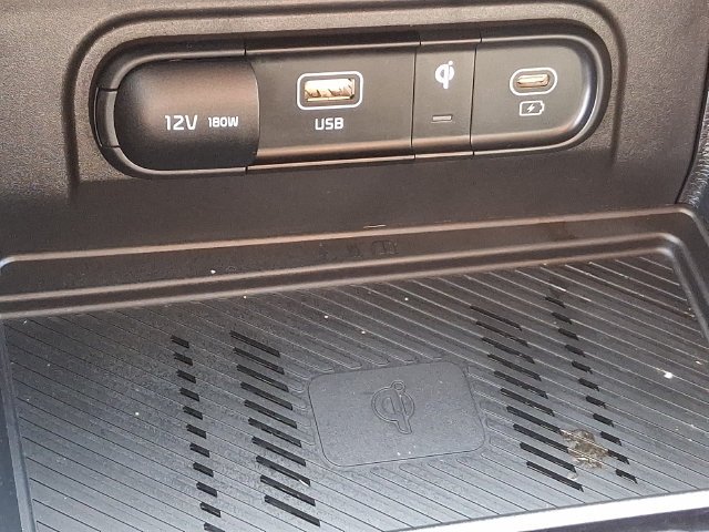 Used 2024 Black Kia EX image 26