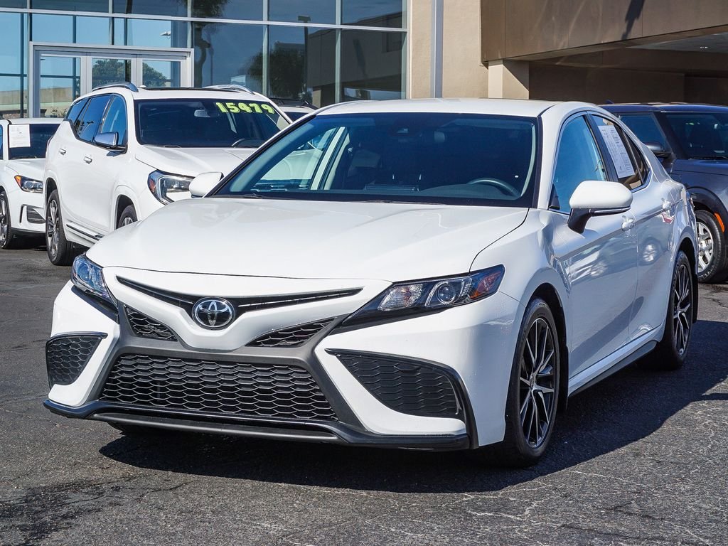 Used 2024 White Toyota SE image 3