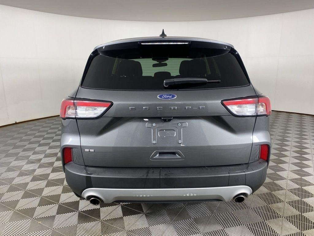 Used 2022 Carbonized Gray Metallic Ford SE image 9