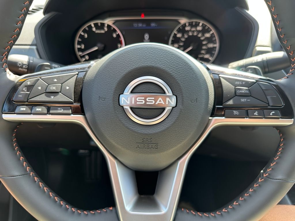New 2026 White Nissan 2.5 SR image 14