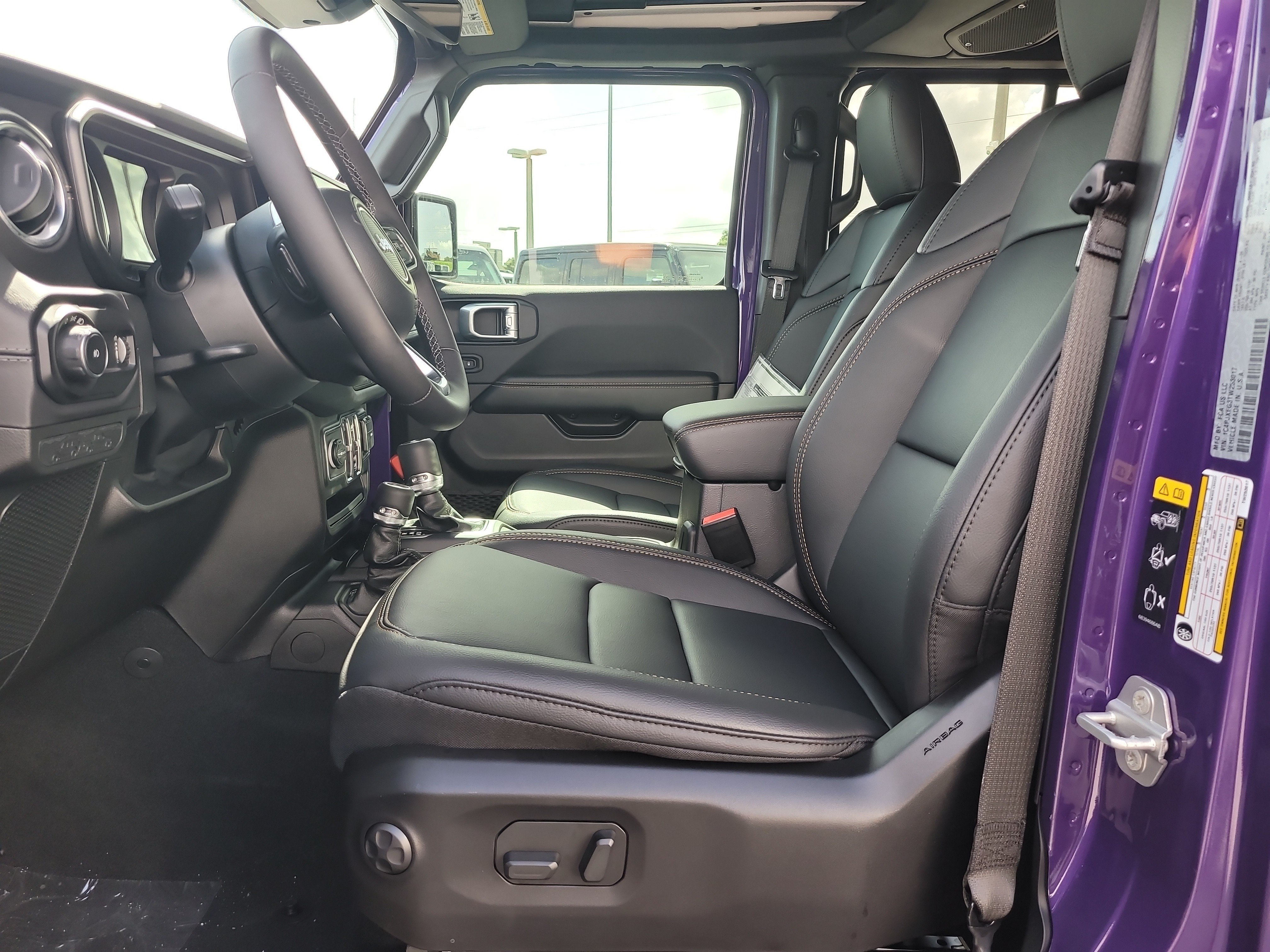 New 2026 Reign Exterior Paint Jeep Sahara image 13