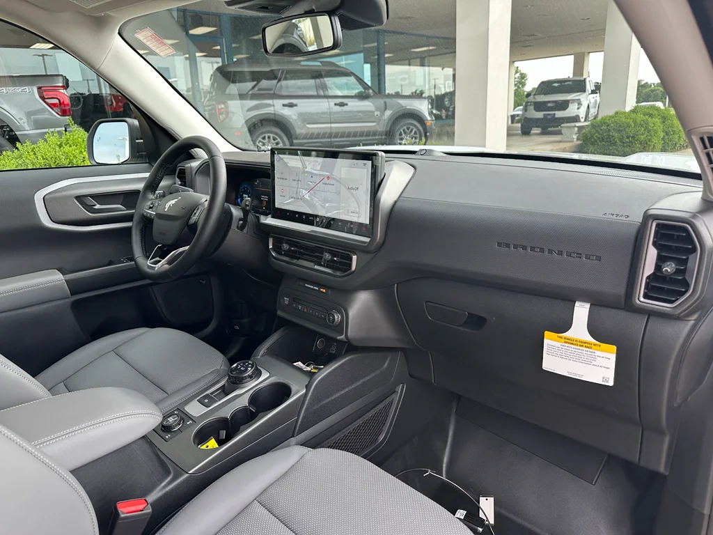 New 2026 Space White Metallic Ford Badlands® image 29