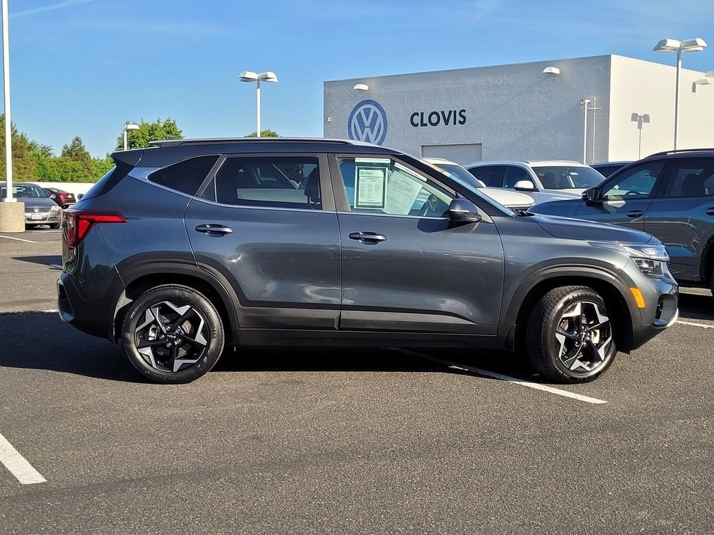 Used 2024 Gray Kia EX image 5