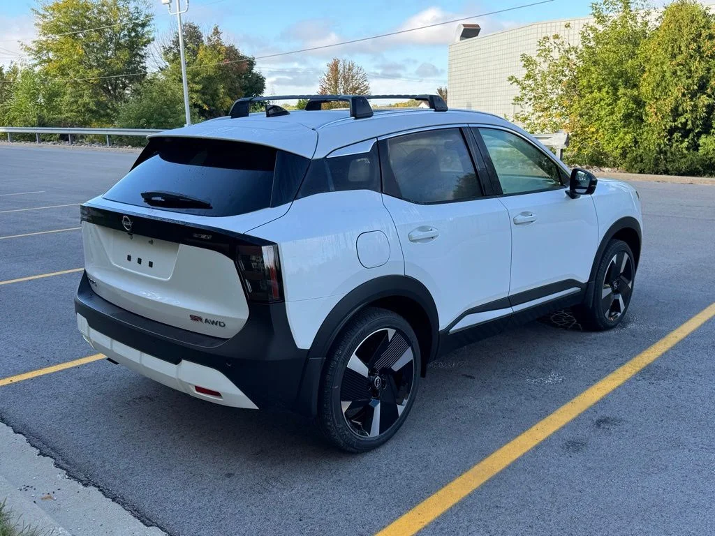 New 2026 Aspen White TriCoat Nissan SR image 4