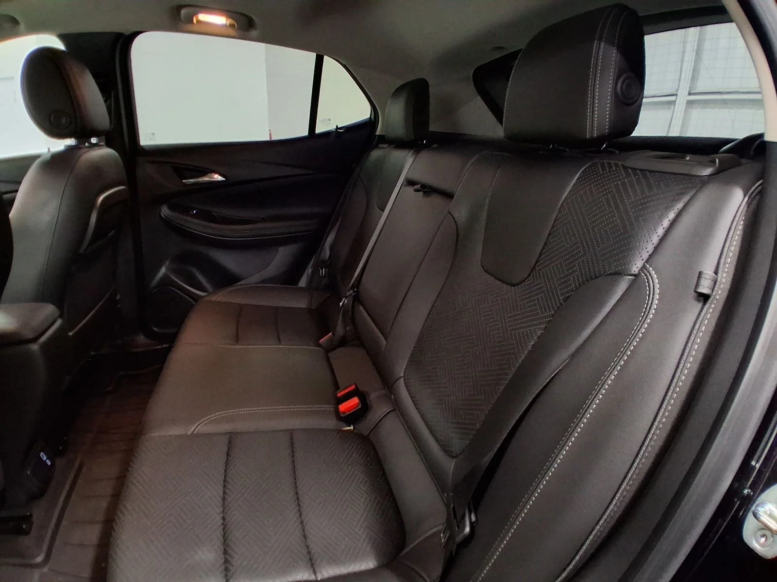 Used 2023 Black Buick Essence image 18