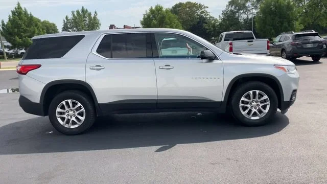 Used 2018 SILVER ICE METALLIC Chevrolet LS image 9