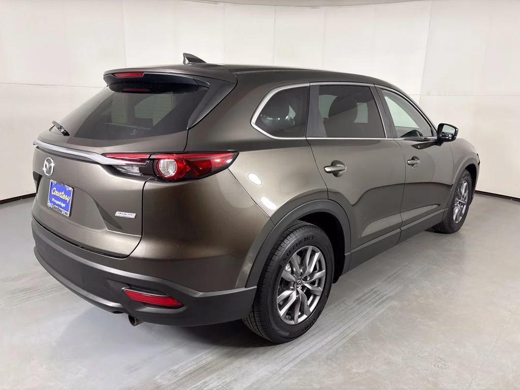 Used 2018 Silver Mazda Sport image 8