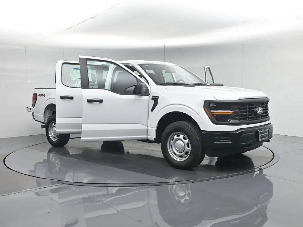 New 2026 White Ford XL image 30
