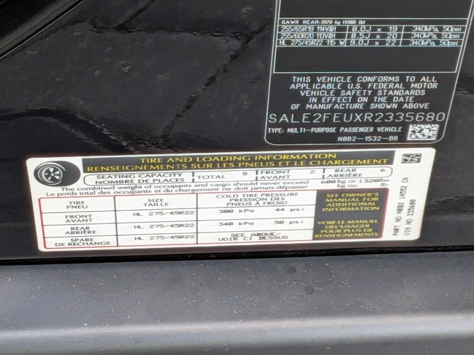 Used 2024 Black Land Rover X-Dynamic SE image 21