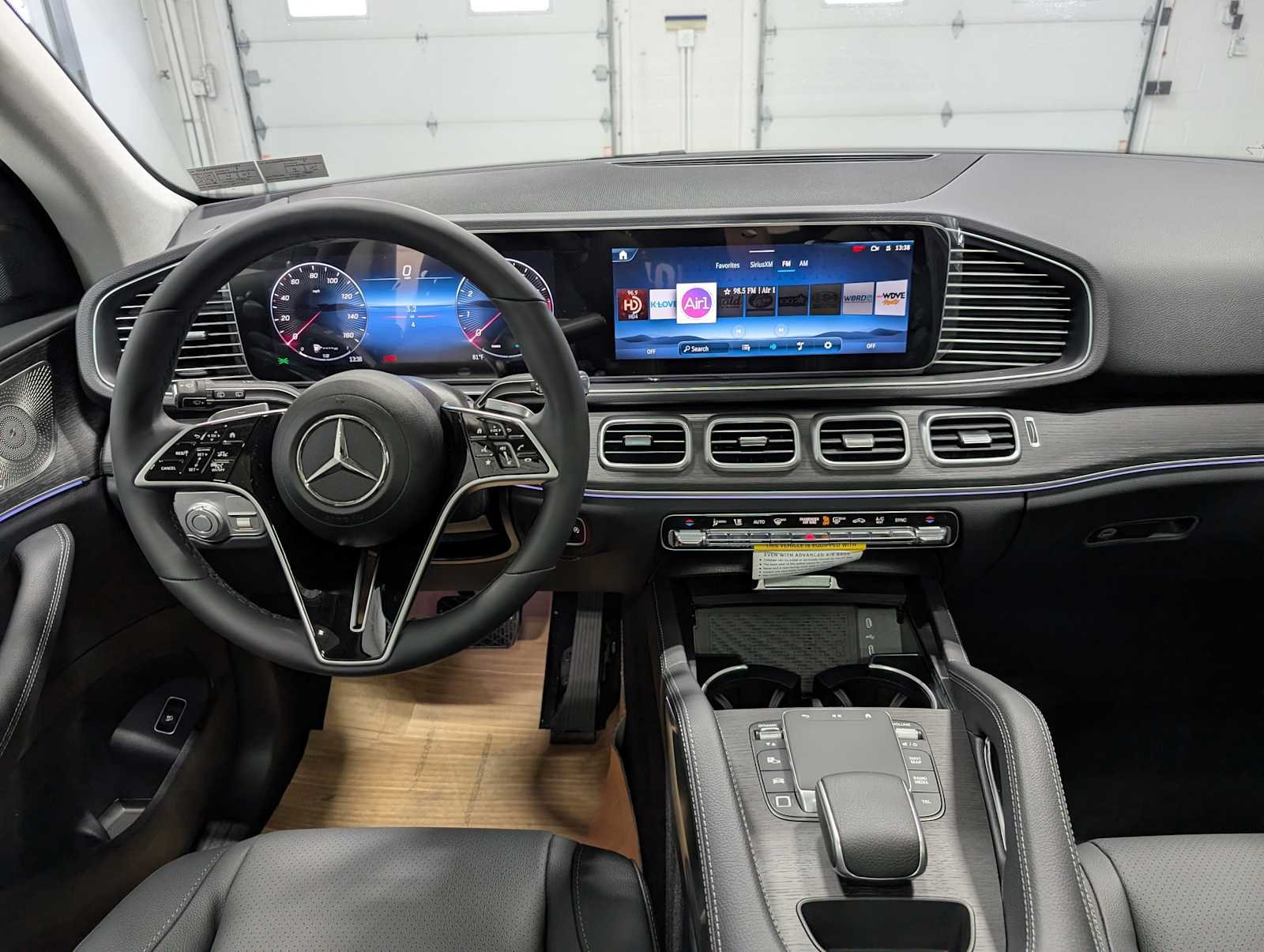 New 2026 MANUFAKTUR Alpine Grey Mercedes-Benz GLE 350 image 16