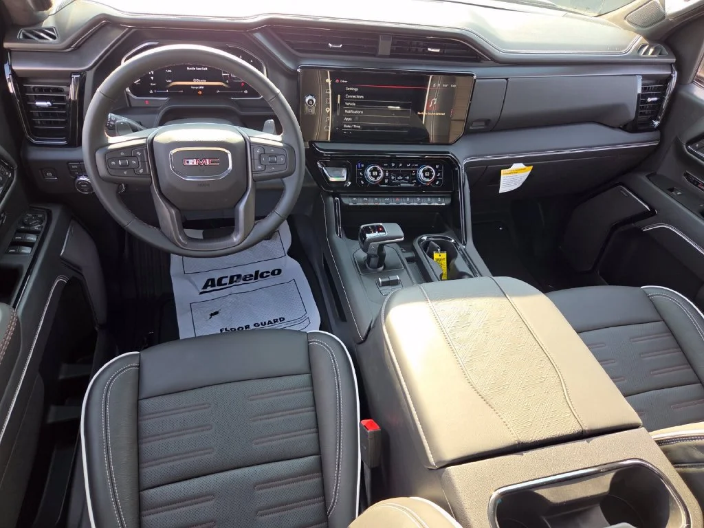 Used 2026 Summit White GMC AT4X image 12