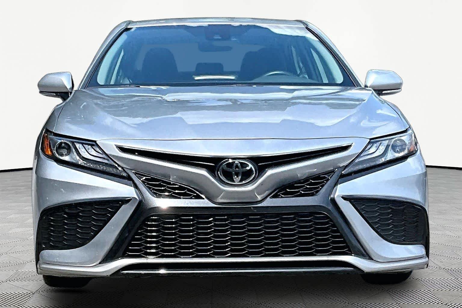 Used 2024 Celestial Silver Metallic Toyota XSE image 4
