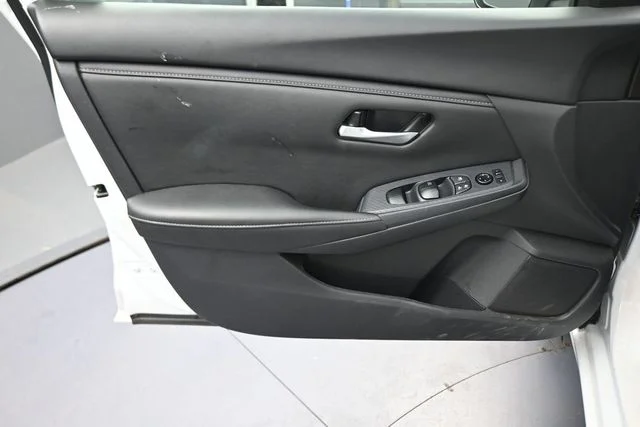 Used 2024 White Nissan SV image 21