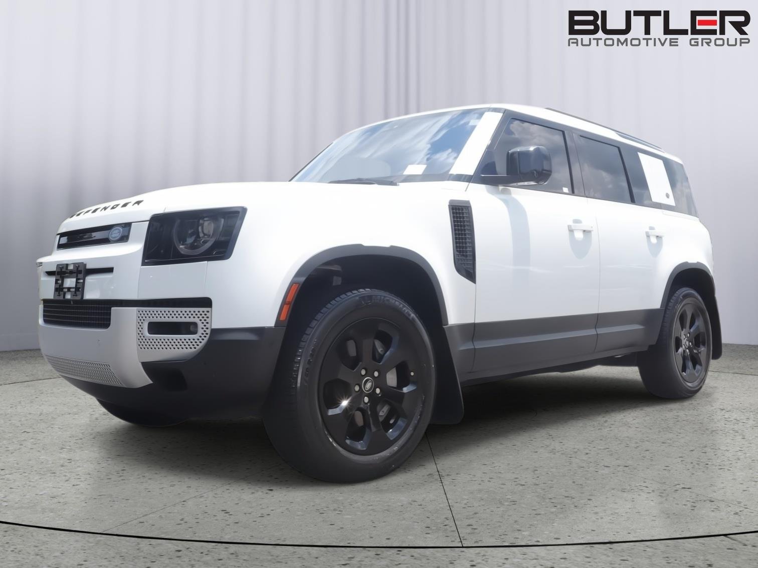 Used 2020 Fuji White Land Rover HSE image 40