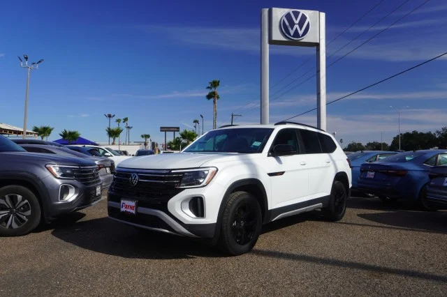 2026 Volkswagen Atlas 2.0T Peak Edition