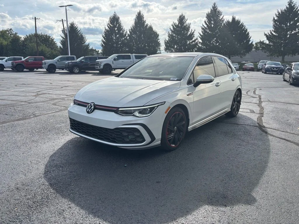 Used 2022 White Volkswagen 2.0T SE image 9