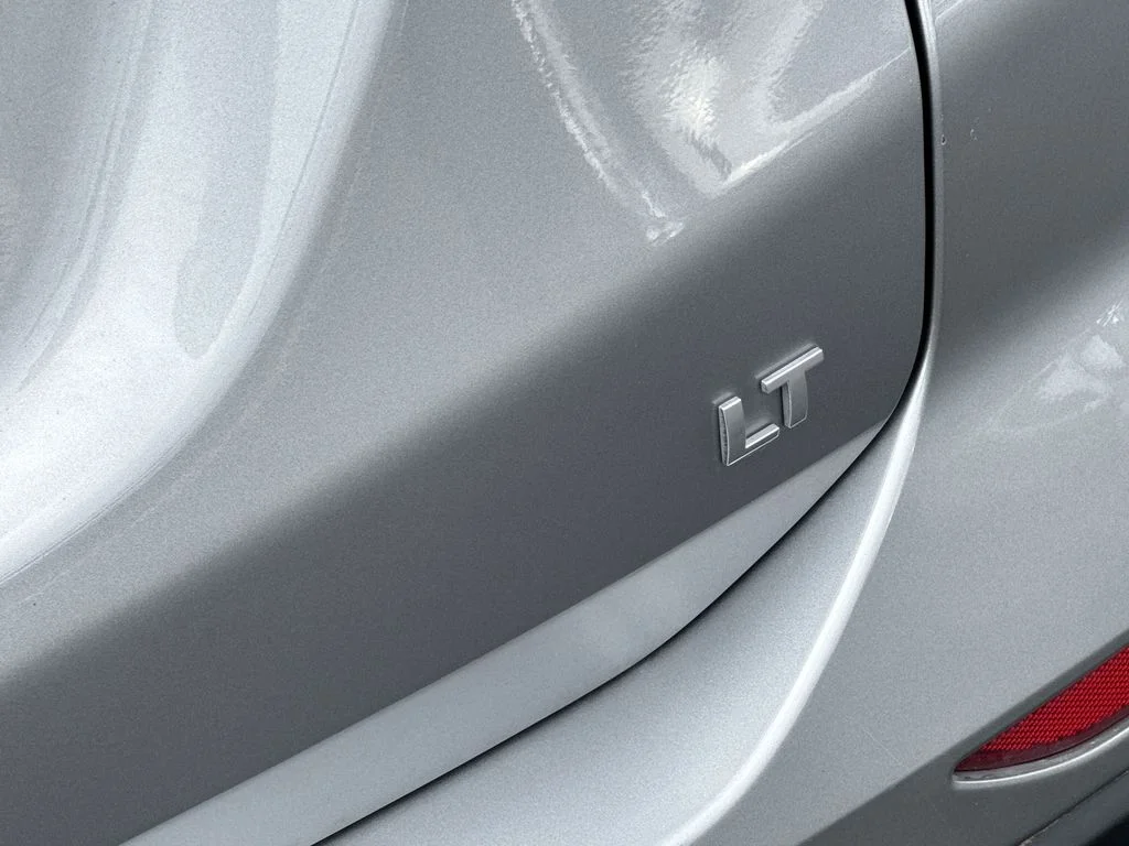 Used 2023 Gray Chevrolet LT image 32