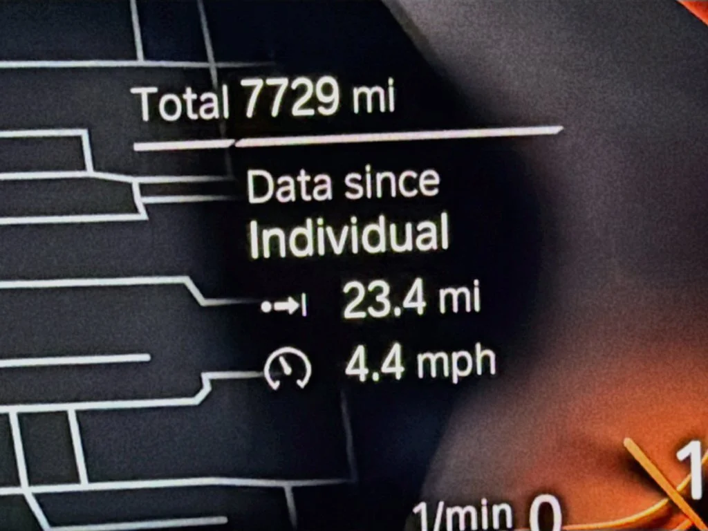 Used 2025 Gray BMW xDrive30i image 41