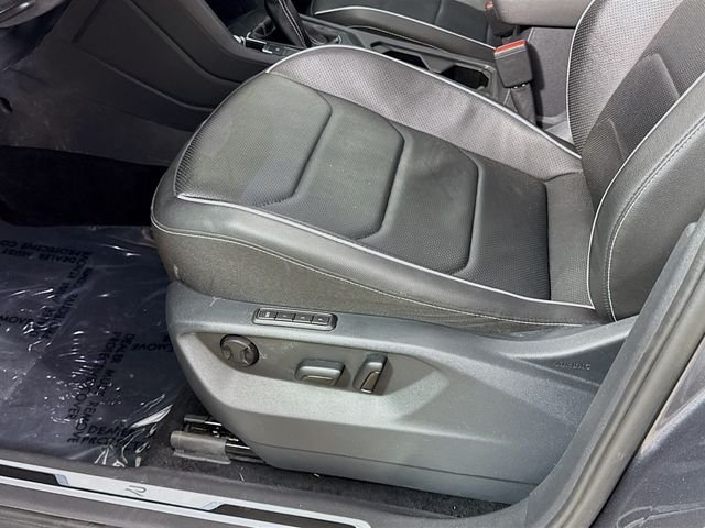 Used 2023 Gray Volkswagen 2.0T SEL R-Line image 20