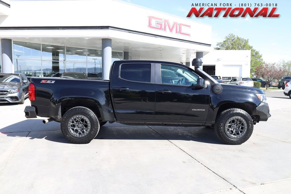 Used 2018 Black Chevrolet 4WD Z71 image 7