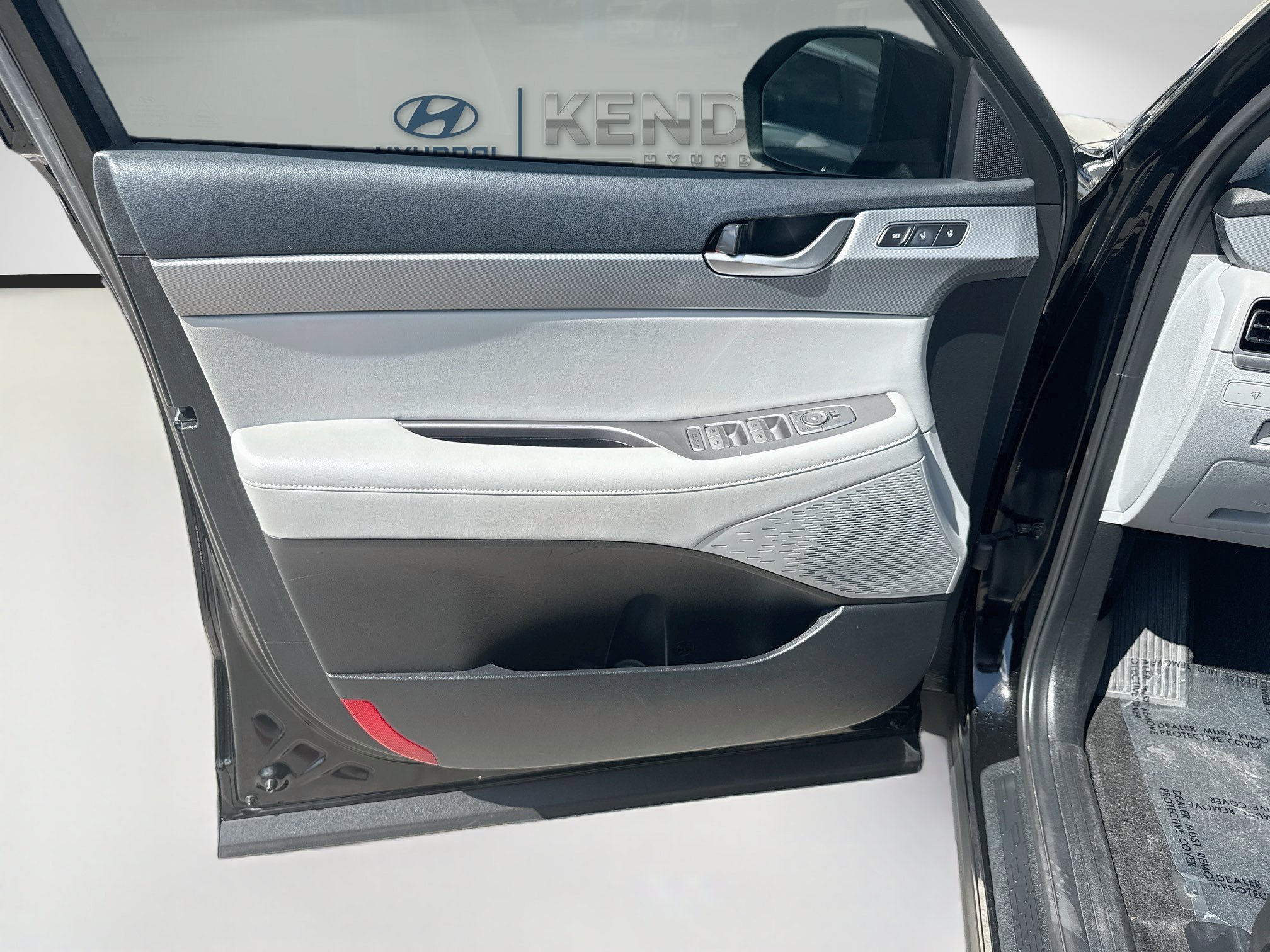 Used 2021 Becketts Black Hyundai SEL image 17