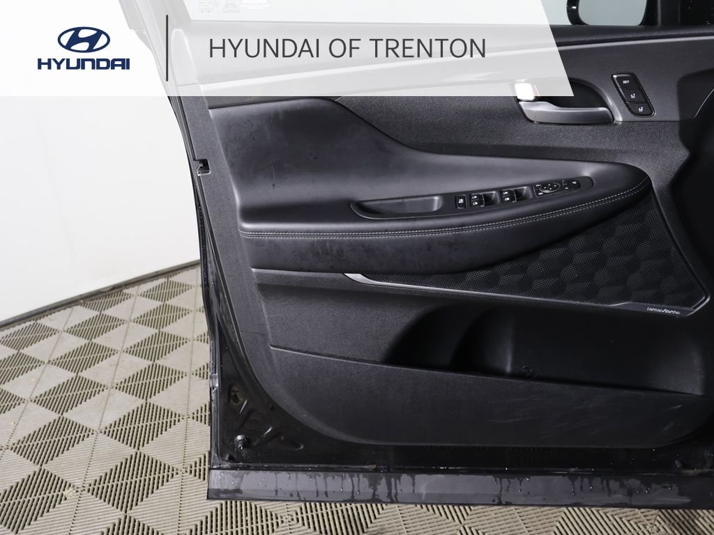 Used 2023 Black Hyundai Limited image 26